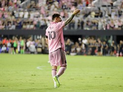 Messi Persembahkan Golnya untuk Rekan Setim yang Malang, Ian Fray