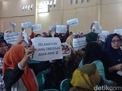 Wabup Tasik Kaji Larangan Sekolah Terima Uang Tabungan Siswa