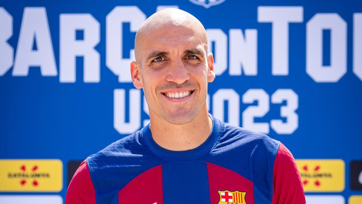 Oriol Romeu gabung ke Barcelona. (Foto: Twitter @FCBarcelona)