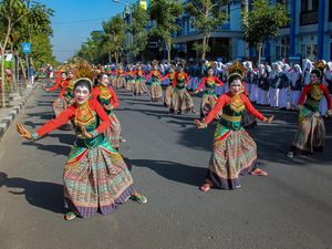 Kemeriahan Bojonegoro Thengul International Folklore Festival 2023