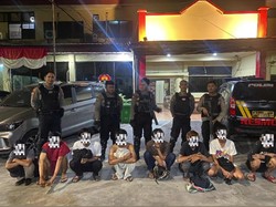 8 Remaja Bawa Sajam Diduga Hendak Tawuran Diamankan di Lebak Bulus