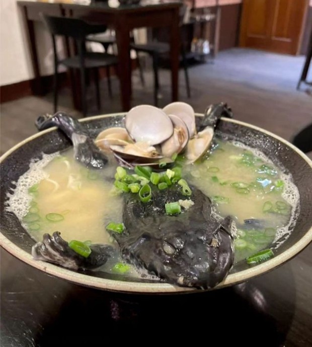 Ramen katak/Foto: Instagram.com/mashablesea Deretan ramen unik yang bikin geleng-geleng kepala