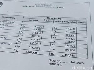 Tak Berdaya Melawan Harga Mahal Seragam Sekolah Tak Berdaya Melawan Harga Mahal Seragam Sekolah