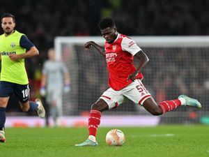 Arteta Enggan Lepas Partey