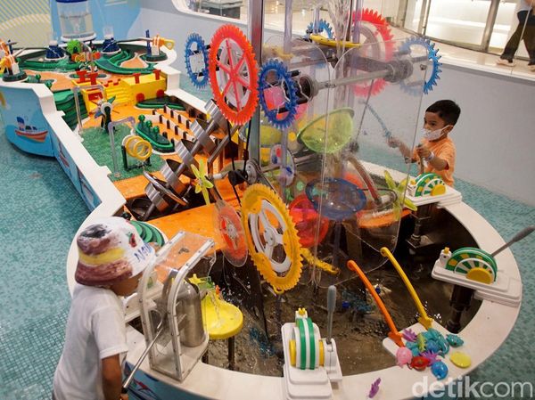 Bermain Sambil Belajar di Dunia Si Kecil Sambut HAN 2023