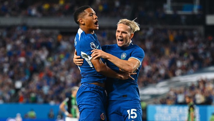 Chelsea menghadapi Brighton & Hove Albion salami tournament pramusim di Lincoln Financial Field, Philadelphia, Minggu 23 Juli 2023.