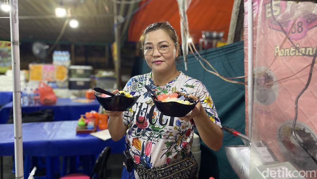 Segar! Es Nona Khas Pontianak Aneka Topping Ada di Sunter Segar! Es Nona Khas Pontianak Aneka Topping Ada di Sunter