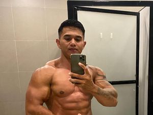 Justyn Vicky Sempat Hubungi PBFI Sebelum Meninggal Tertimpa Barbel 210 Kg Justyn Vicky Sempat Hubungi PBFI Sebelum Meninggal Tertimpa Barbel 210 Kg