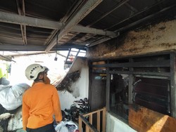 Rumah 2 Lantai di Gunungbatu Bogor Kebakaran, Diduga Akibat Obat Nyamuk