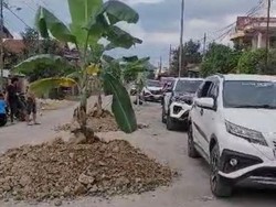 DPRD Sulsel Heran Jalan Sidrap-Soppeng 3 Tahun Rusak Belum Diperbaiki Pemprov