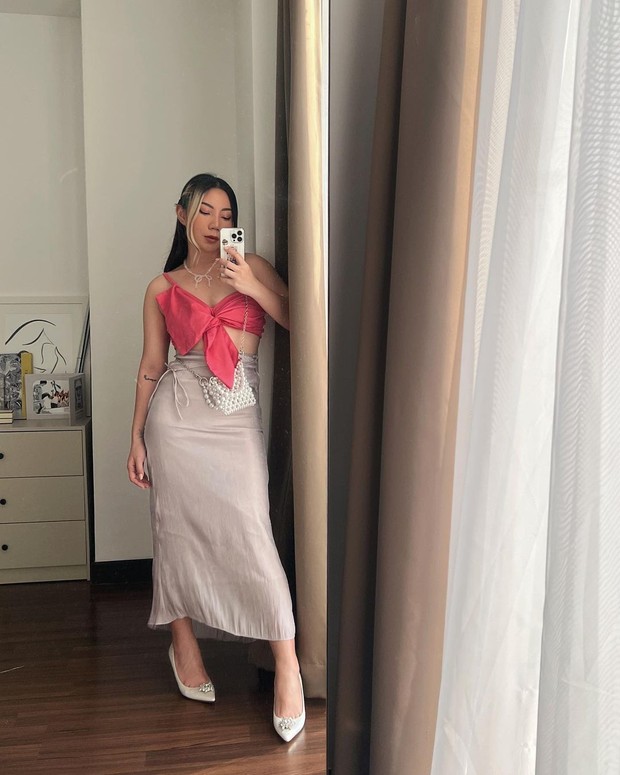 Gaya Influencer Indonesia kenakan Barbiecore