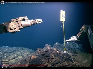 Gunung Api Purba Bawah Laut Ditemukan, Masih Aktif!