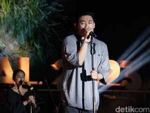 Ifan Seventeen Sukses Meriahkan Djawatan Music Festival 2023 Banyuwangi Ifan Seventeen Sukses Meriahkan Djawatan Music Festival 2023 Banyuwangi