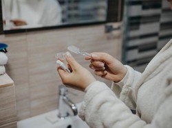 Kisah Wanita Ungkap Perselingkuhan Suami dengan Teman Kerja dari Sikat Gigi