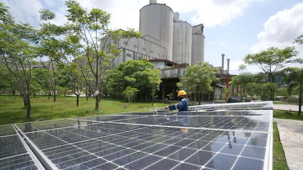 Inisiatif Energi Hijau SIG di Semen Tonasa Diganjar Penghargaan