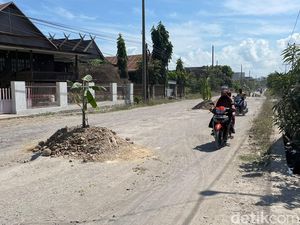 Warga Ungkap Jalan Pemprov Sulsel Rusak di Sidrap Sering Picu Kecelakaan