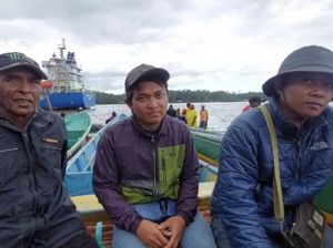 3 Penumpang Speedboat 3 Hari Hilang Kontak di Timika Ditemukan Selamat 3 Penumpang Speedboat 3 Hari Hilang Kontak di Timika Ditemukan Selamat