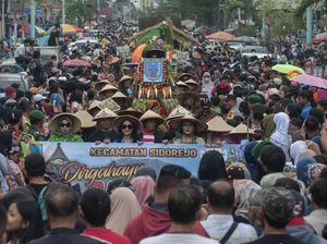 Meriahnya Kirab Budaya Hari Jadi Kota Salatiga