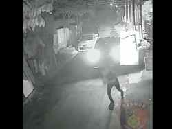 Detik-detik Sopir Taksi Online Dibunuh dan Mobil Dirampas