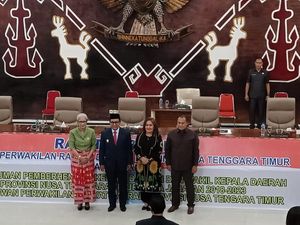 DPRD Umumkan Pemberhentian Gubernur NTT, Viktor Laiskodat Absen DPRD Umumkan Pemberhentian Gubernur NTT, Viktor Laiskodat Absen