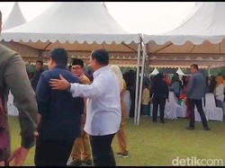 Prabowo Rangkul Erick Thohir Saat Ditanya Bakal Cawapres, Apa Ini Kode?