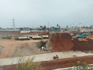 Viral Rumah Berdiri di Tengah Proyek Tol Cijago, Kini Sudah Dibongkar