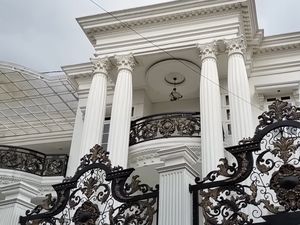 Ternyata Pemilik Deretan Rumah Mewah di Kampung Garut Pengusaha Tas Ternyata Pemilik Deretan Rumah Mewah di Kampung Garut Pengusaha Tas