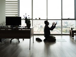 Bacaan Niat Sholat Subuh Kesiangan Jam 7, Bolehkah Diamalkan?