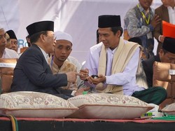 Saat UAS Merinding Bertemu Muammar ZA, Qari Idola Masa Kecilnya