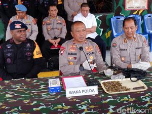 Tanda Tanya Pemilik Senpi-171 Butir Amunisi Ditemukan di Hutan Jayapura Tanda Tanya Pemilik Senpi-171 Butir Amunisi Ditemukan di Hutan Jayapura