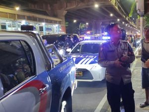 Lampu Rotator Mobil Polisi Dikritik Menyilaukan, Bisa Nggak Warnanya Diganti Hijau?