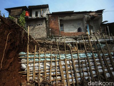 3 Minggu Setelah Longsor di Depok, Warga Minta Turap Permanen