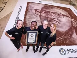 7 Rekor Kopi di Guinness World Records, Cangkir hingga Lukisan Terbesar!