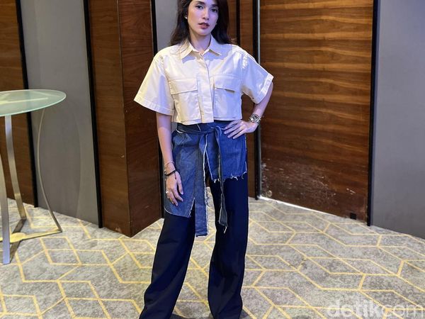 7 Foto Ussy Sulistiawaty Semakin Langsing Berhasil Turun Berat Badan 33 Kg