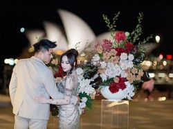 Ulang Tahun, Apris Devita Diajak Guntur Triyoga Dinner di Opera Sydney