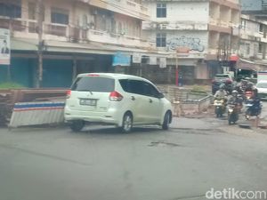 Proyek IPAL Bikin Jalanan Rusak-Berdebu Dikeluhkan Warga Jambi