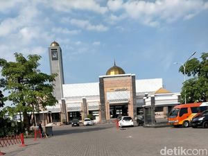 6 Masjid Unik di Jawa Timur Cocok untuk Salat Idul Adha 6 Masjid Unik di Jawa Timur Cocok untuk Salat Idul Adha