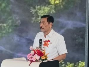 Ada Pihak Mau Bawa Perubahan, Luhut Tidak Setuju! Ada Pihak Mau Bawa Perubahan, Luhut Tidak Setuju!
