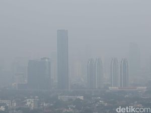 PNS DKI Harus Naik Angkutan Umum, Kendaraan Tak Lulus Uji Emisi Dilarang Masuk PNS DKI Harus Naik Angkutan Umum, Kendaraan Tak Lulus Uji Emisi Dilarang Masuk