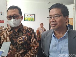 Digoyang Isu Korupsi, Rektor UNS Pastikan Tegak Lurus Hukum