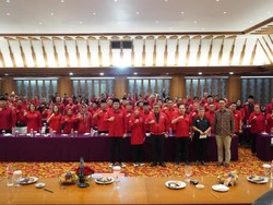 Sekjen PDIP Minta Kader di Jabar Sosialisasikan Ganjar Pranowo