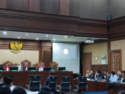 Pejabat Bakti Berbelit soal Rp 300 Juta di Kasus BTS, Hakim sampai Istigfar