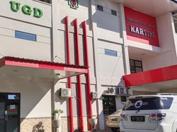 Brakk! Pemuda di Kupang Tewas Tabrak Tiang Rambu Lalin