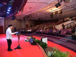Wapres Maruf: Kekuasaan Itu Amanah, Tak Berlangsung Selamanya Wapres Maruf: Kekuasaan Itu Amanah, Tak Berlangsung Selamanya