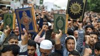 Warga Yaman Murka, Angkat Senjata Protes Pembakaran Al-Quran di Denmark