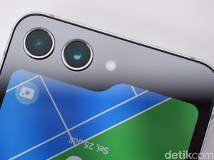 Samsung Galaxy Z Flip 6 Akan Dapat Upgrade Kamera, Samai Fold 5