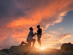 Berapa Usia Menikah Paling Ideal Menurut Sains? Ini Jawabannya!