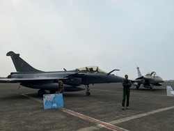 6 Jet Rafale hingga 3 Pesawat Tanker Prancis Mendarat di Halim, Ada Apa?