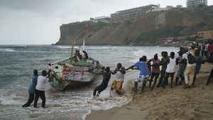 Kapal Migran Terbalik di Lepas Pantai Senegal, 17 Orang Tewas