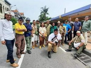 Merawat Jejak Sejarah Bersama Begandring Soerabaia Merawat Jejak Sejarah Bersama Begandring Soerabaia